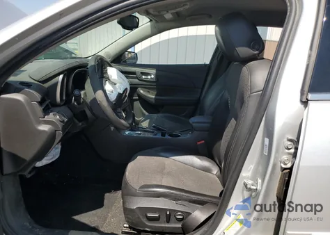 2015 Chevrolet Malibu 1Lt из США, поврежденный, VIN 1G11C5SL1FF270756